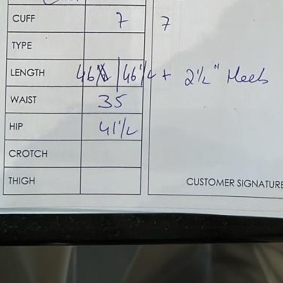 Seema Gujral lehenga - Picture 5 of 6